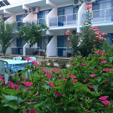 Hotel Garden Butik *